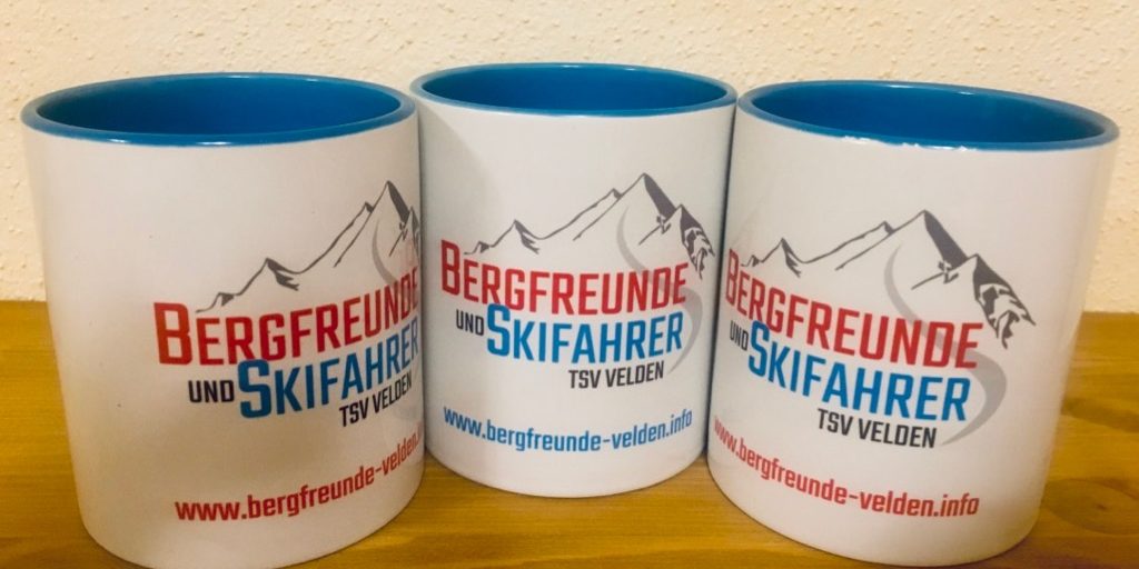 2018-11-22_Tassen im Schrank